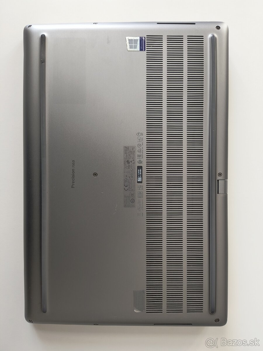 Dell Presicion 7550 -15,6/ i7/32GB/512GB/NV RTX3000/W11 - 3