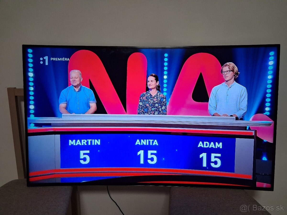 Predám zakrivený 3D LED 4K Ultra HD TV SAMSUNG UE55HU7100U - 3