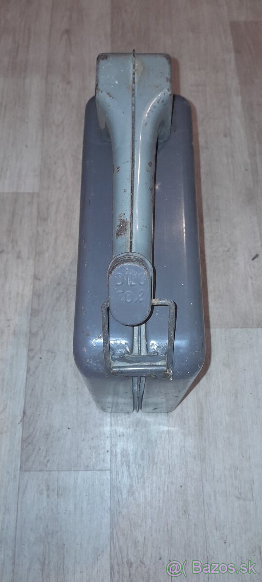 Kanister na pohonné hmoty - 3