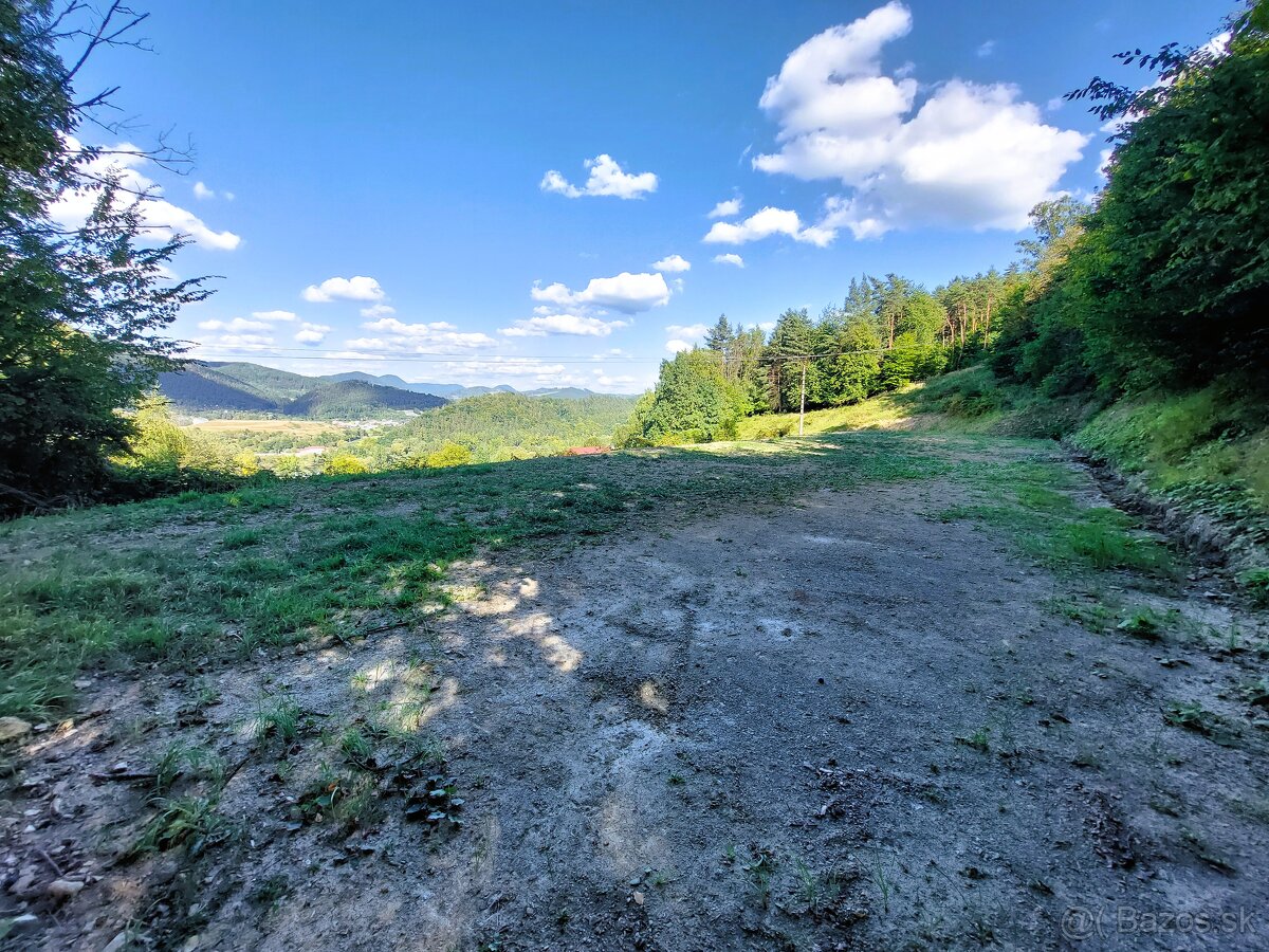 EXKLUZÍVNE Rozľahlý stavebný pozemok, Žilina - Stráž - 3