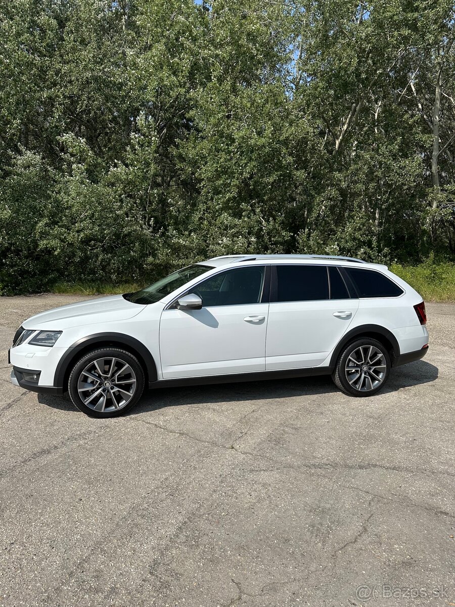 Škoda octavia combi scout - 3
