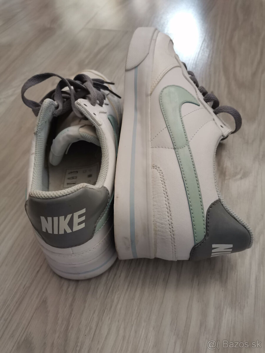 Nike teniska EU 40 - 3