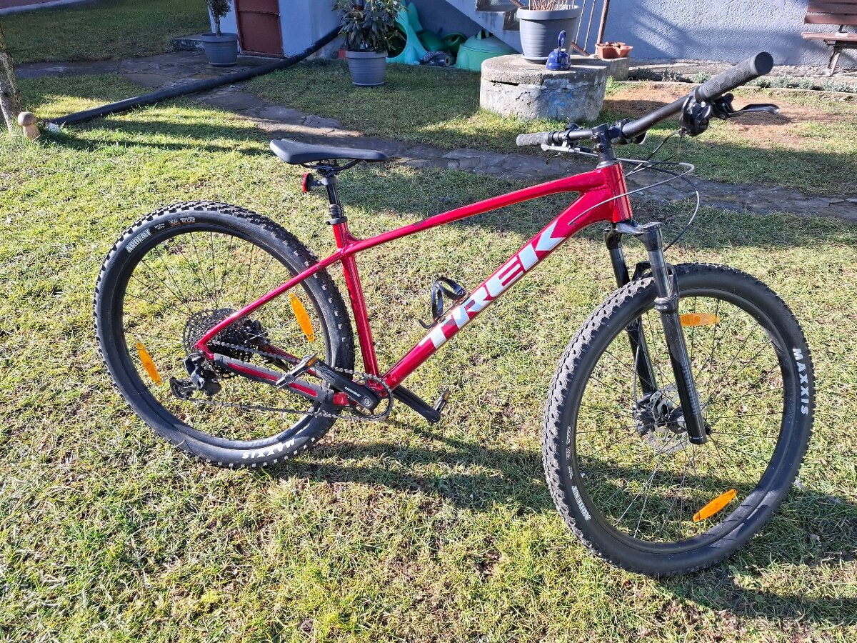 Treck Marlin 8 2023 Crimson L - 3