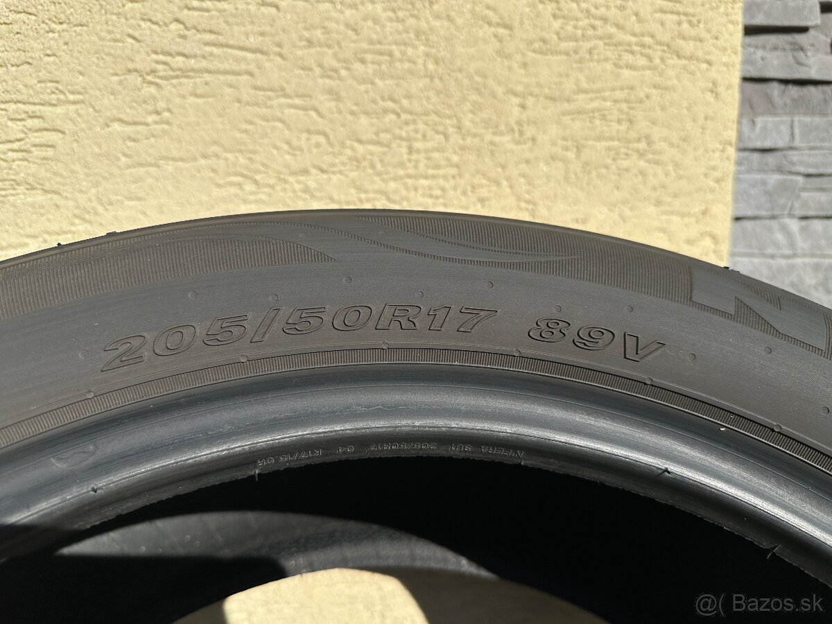 205/50 R17 89V letné NEXEN - 3