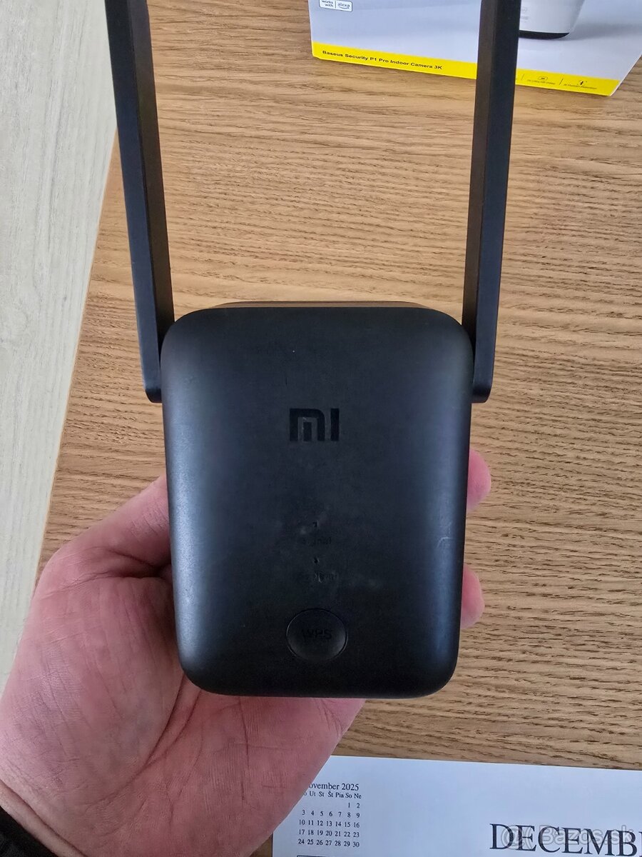 Predám Xiaomi Mi Wifi Range Extender AC1200 - 3