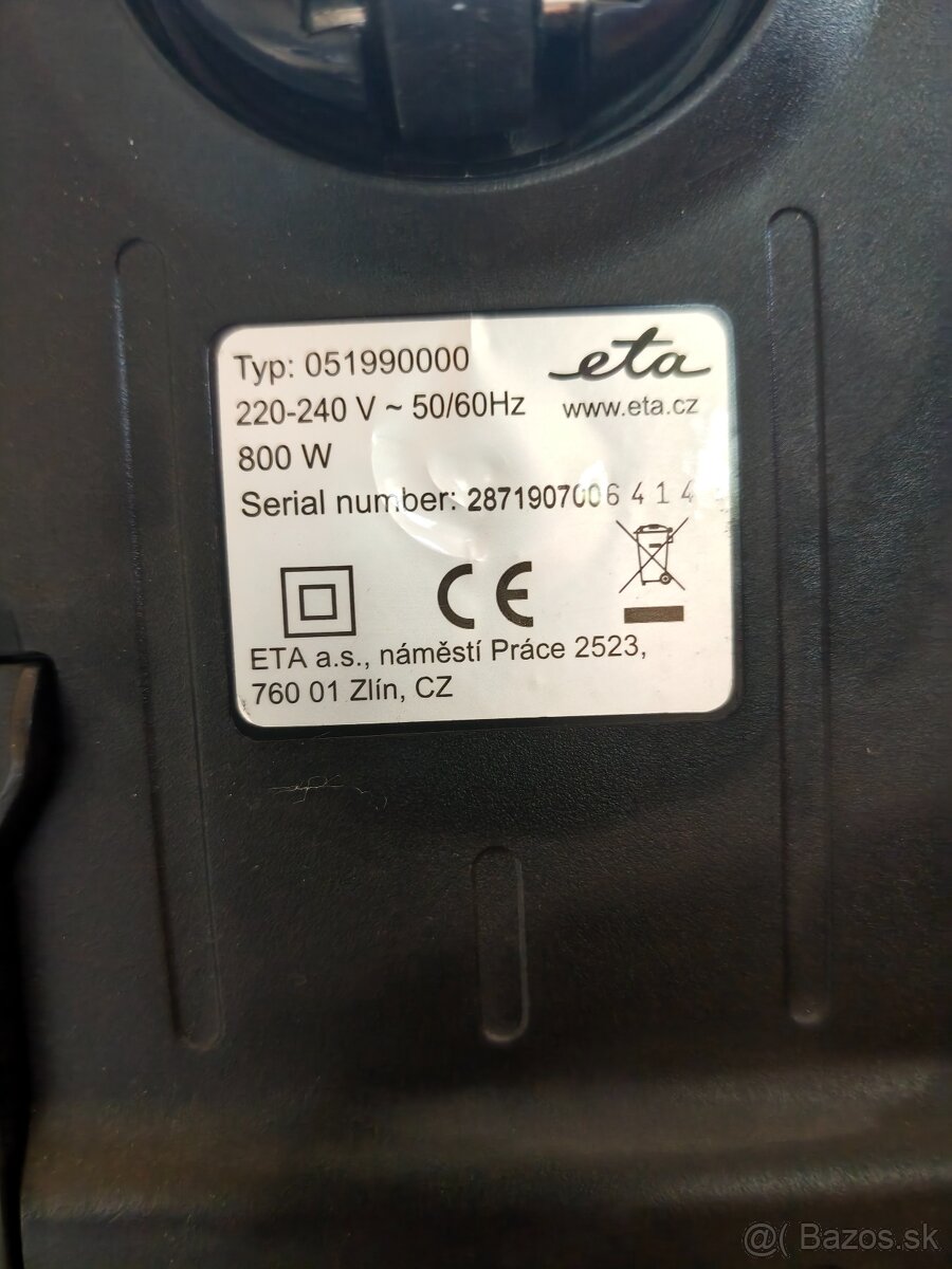 Predám plne funkčný vysávač ETA - 3