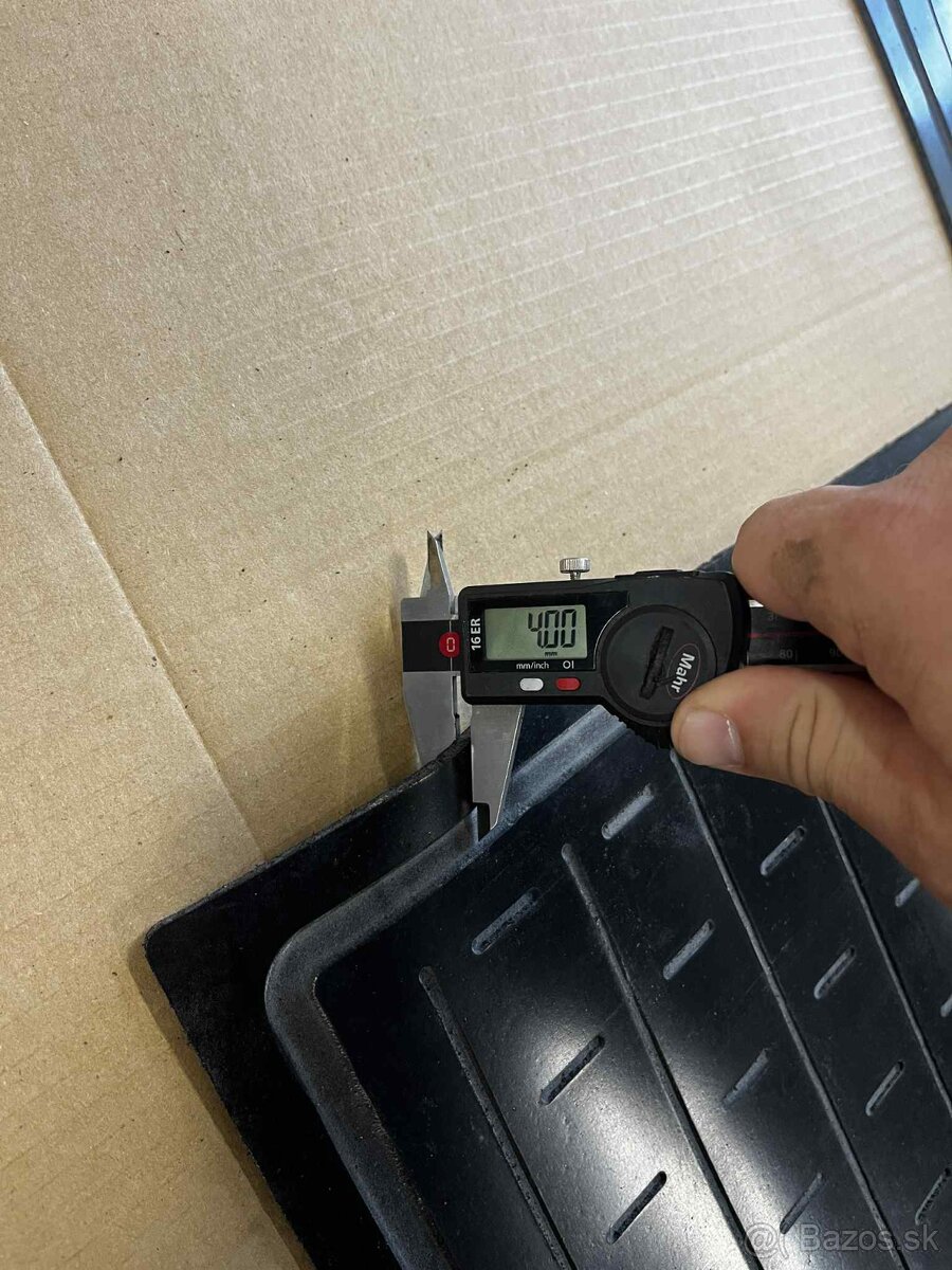 Gumová rohož Zetor 5511, 5611, 5711, 5745, 6711, 6745 ,6911. - 3