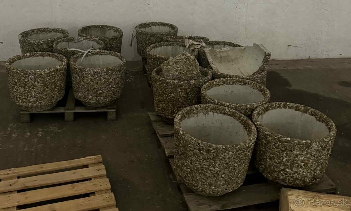 Betónový kvetináč - 3