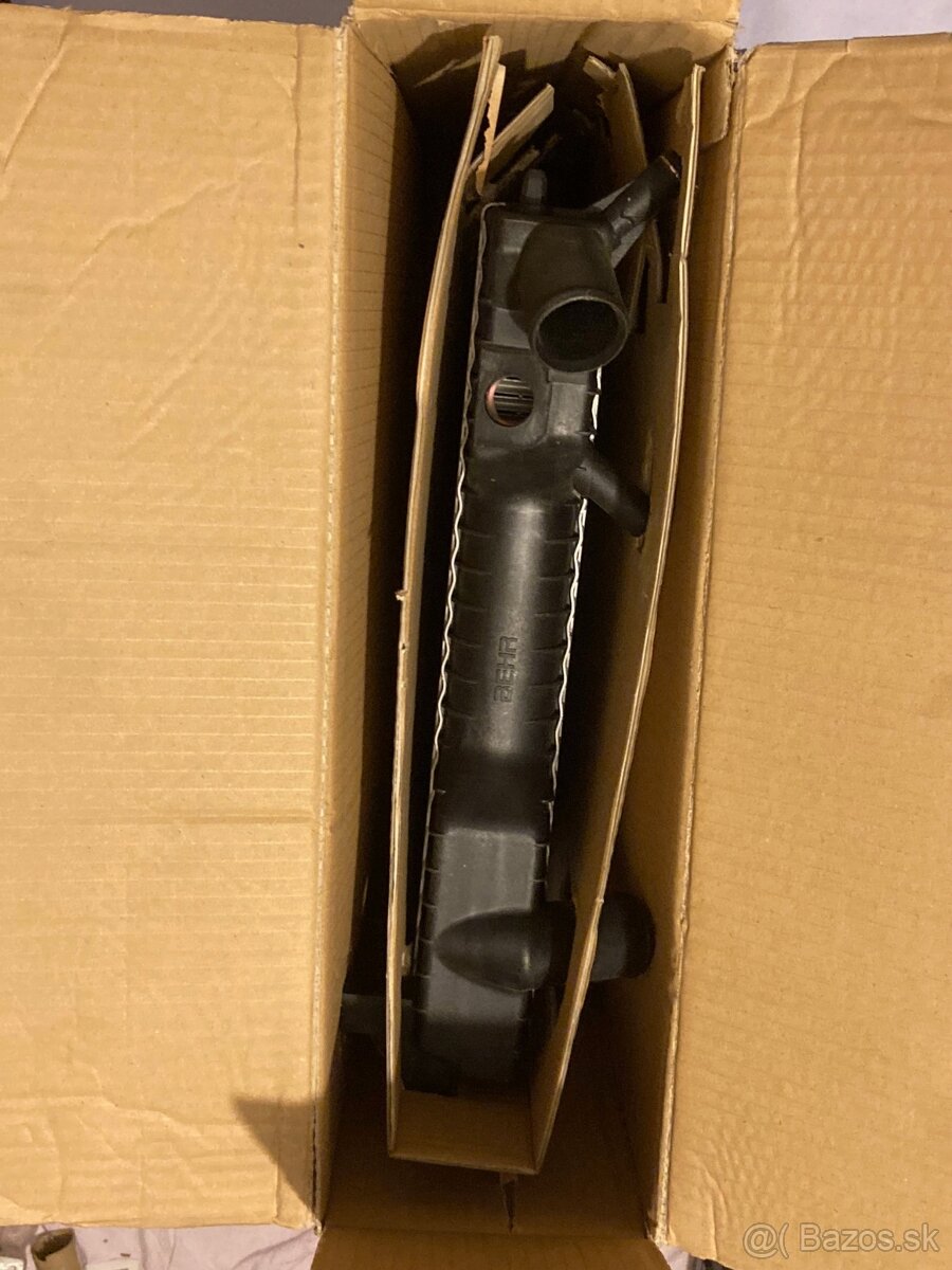 Chladič kvapaliny Peugeot, Citroen, obj.c.1301 E2 - 3