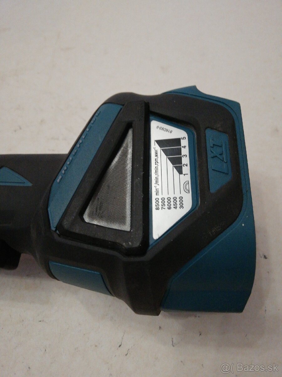 Makita uhlová brúska 517 - 3