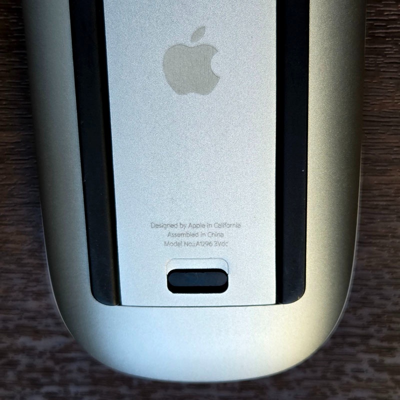 Apple Magic Mouse - 3