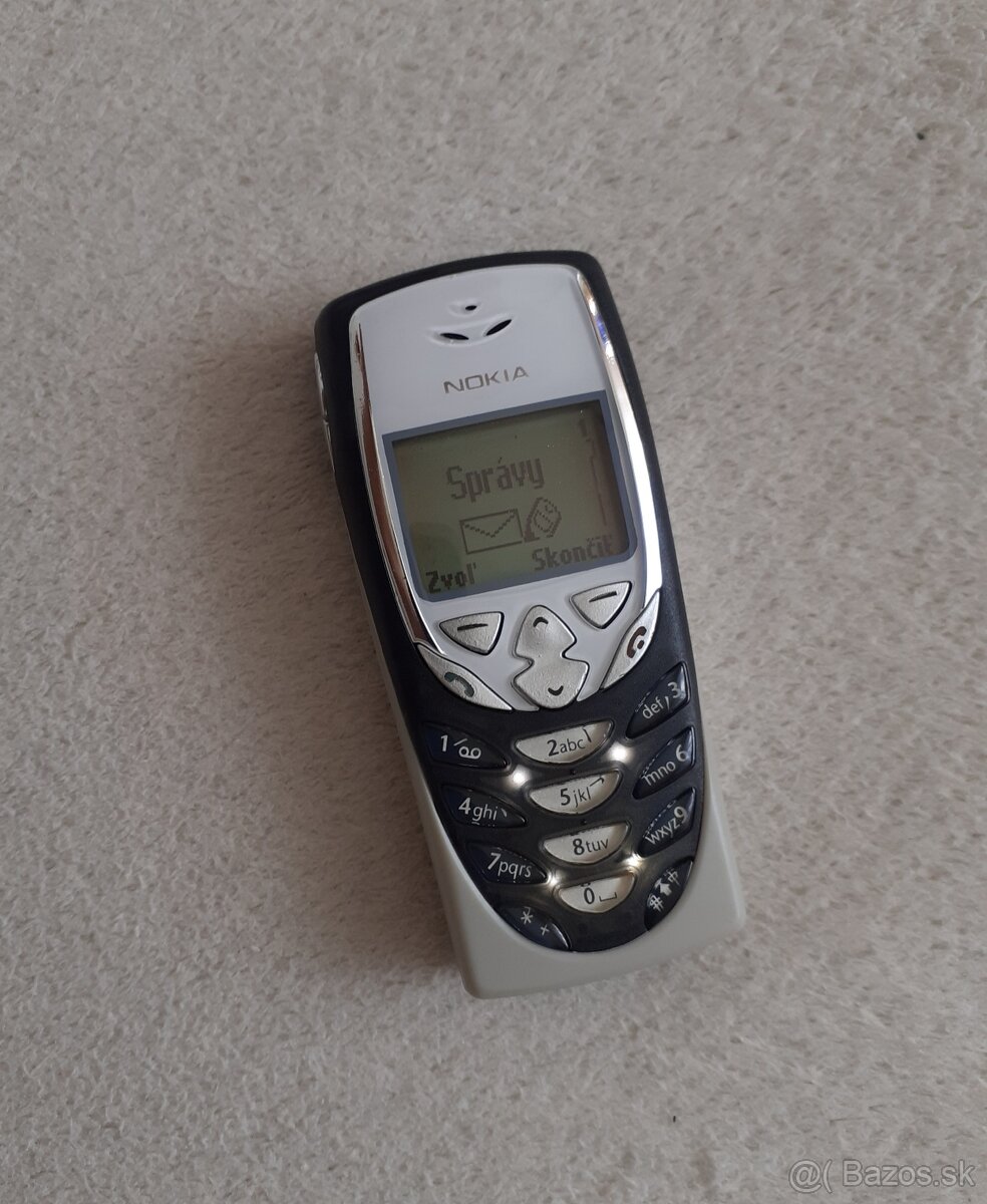 NOKIA 8310 - 3