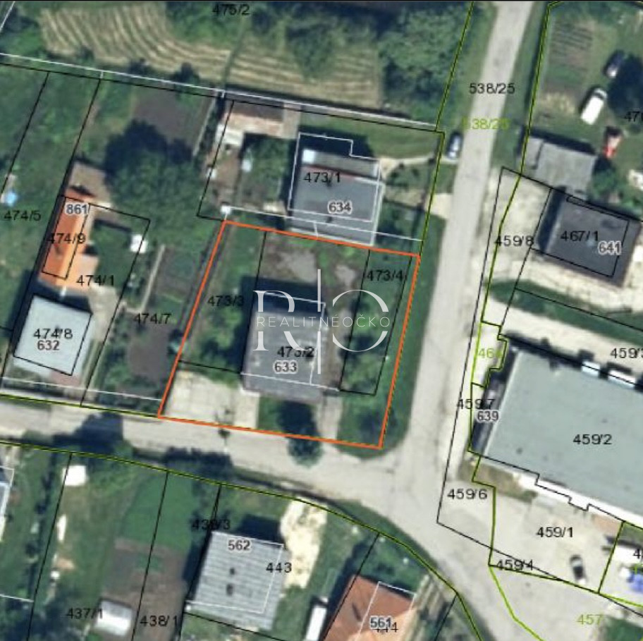 Na predaj budova s pozemkami - Veľké Ludince - okr.Levice - 3