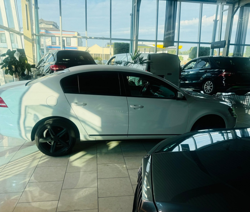 Volkswagen Passat 1.6TDI, SK ŠPZ - 3