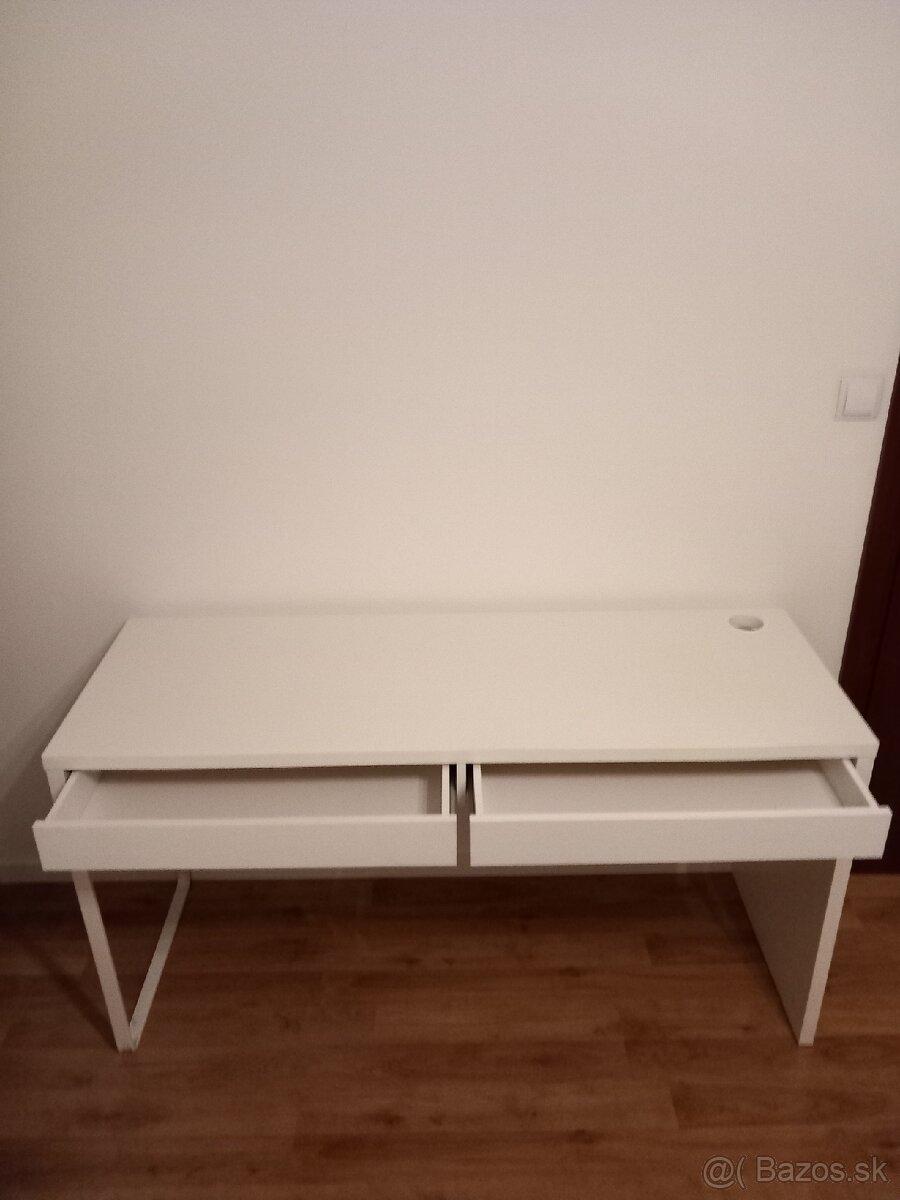 Kancelársky stôl IKEA MICKE - 3
