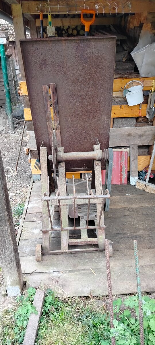 Cinkulár - 3
