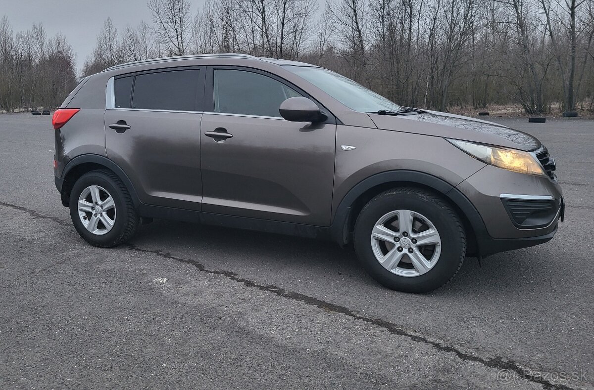 Kia Sportage 1.6 gdi - 3