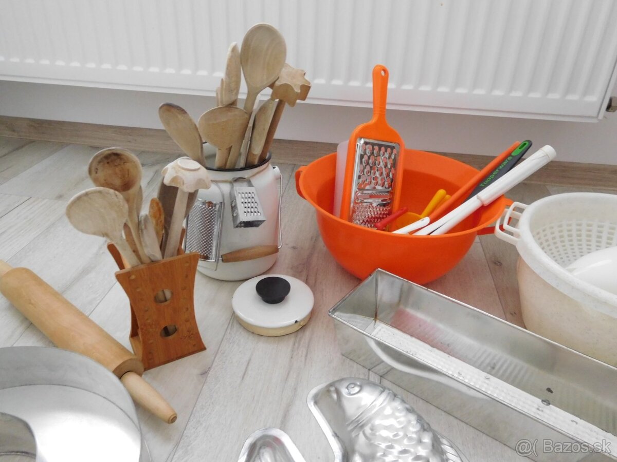 Rozne do kuchyne formy na pečenie, - 3