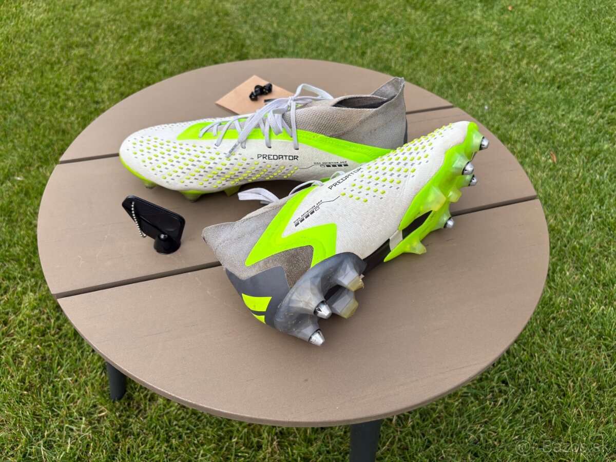 Kopačky Adidas Predator Accuracy.1 SG - 3