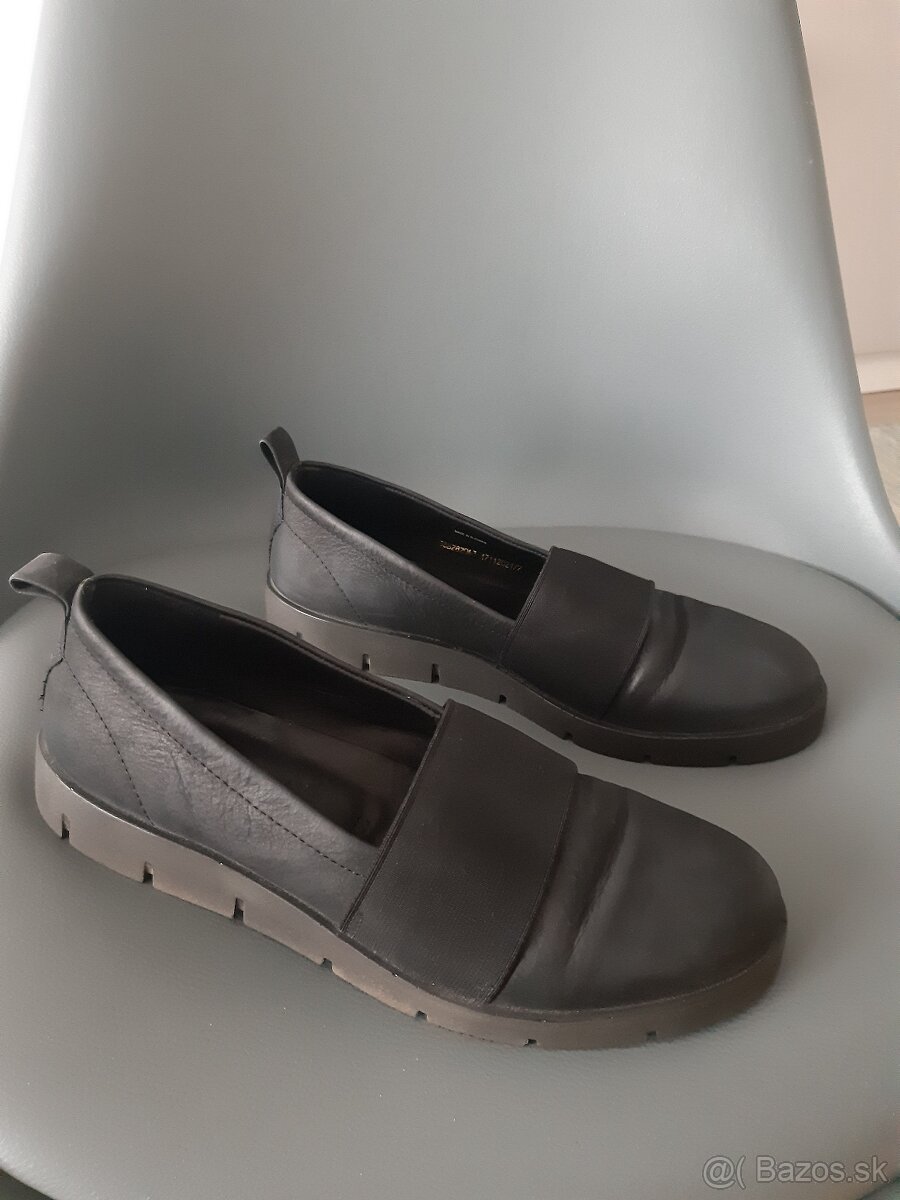 dámske čierne poltopánky - 3