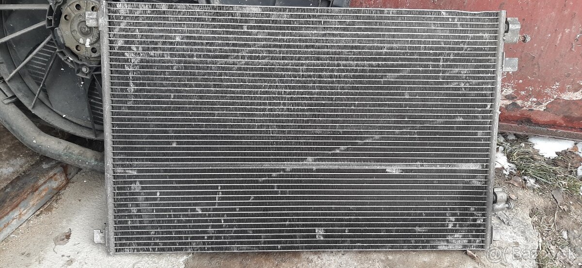 Predám na Renault Megane - 3