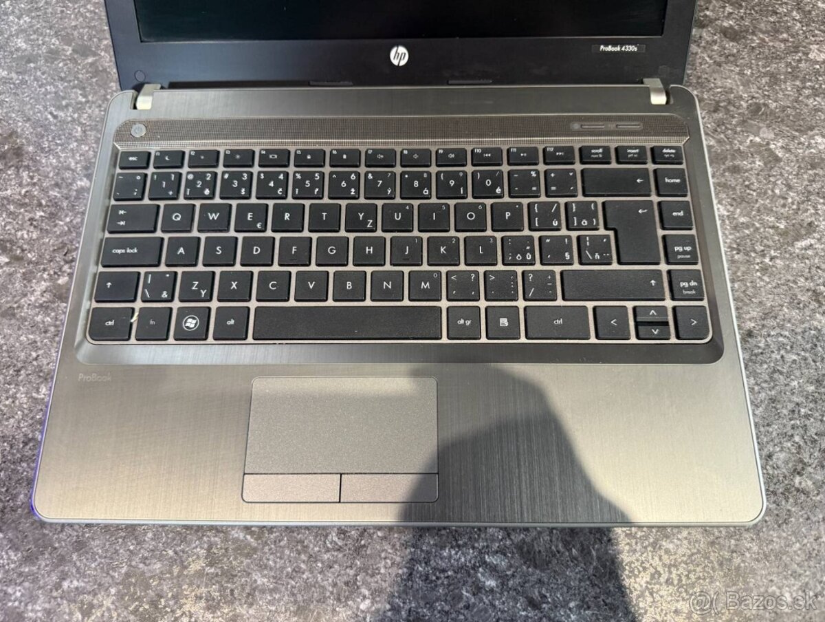 Notebook HP i3-2330M / 8 GB RAM / 250 GB SSD / LINUX MX - 3