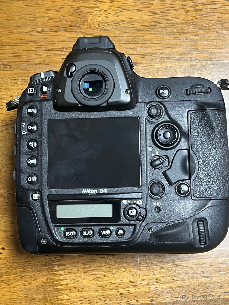 Nikon D4 - 3