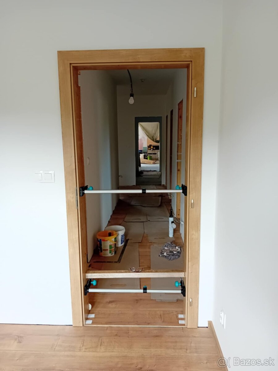 Predám štyri vzpery na zárubňu značky Wolfcraft - 3