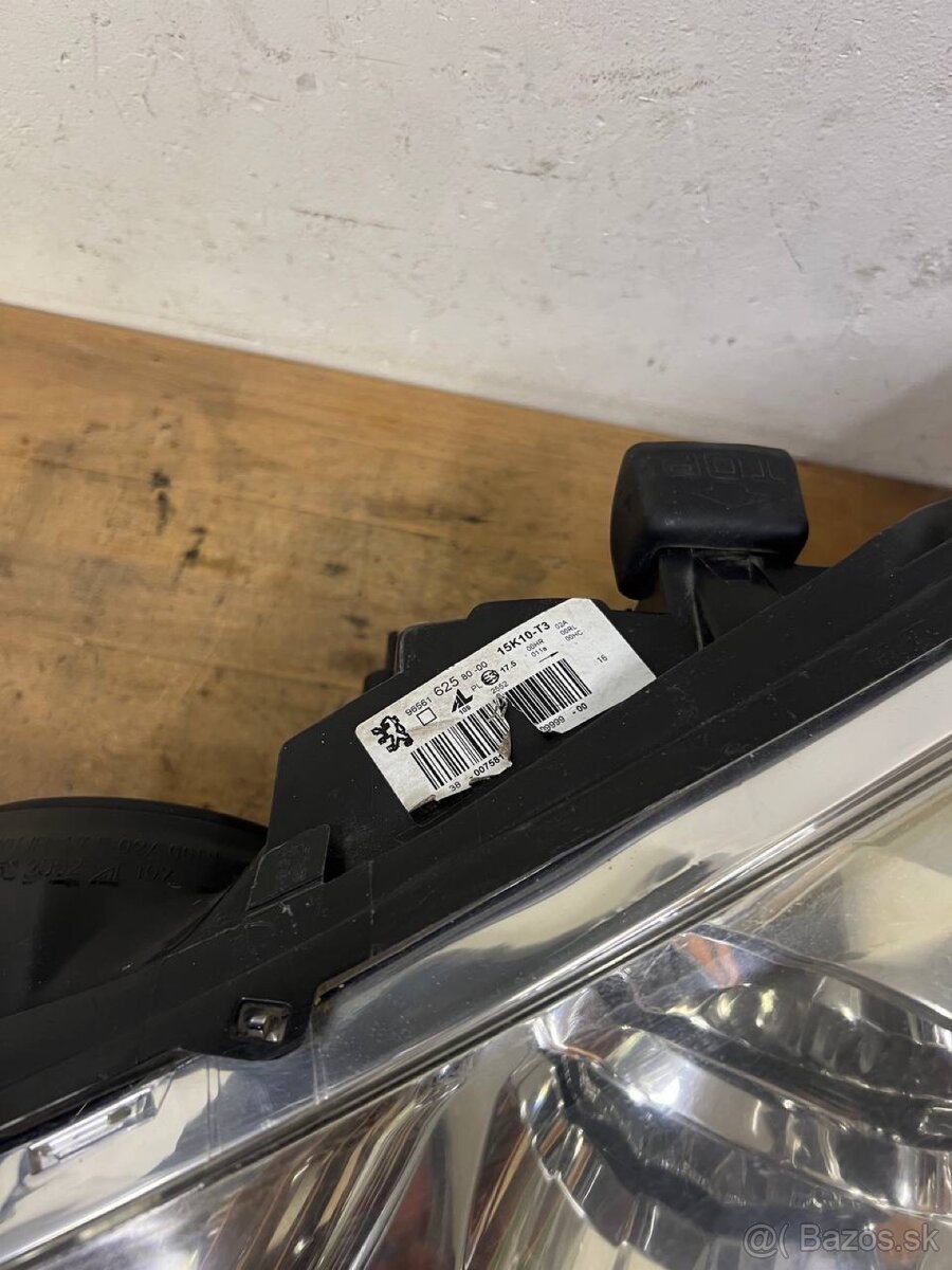 Predné Svetla Peugeot 308 - 3