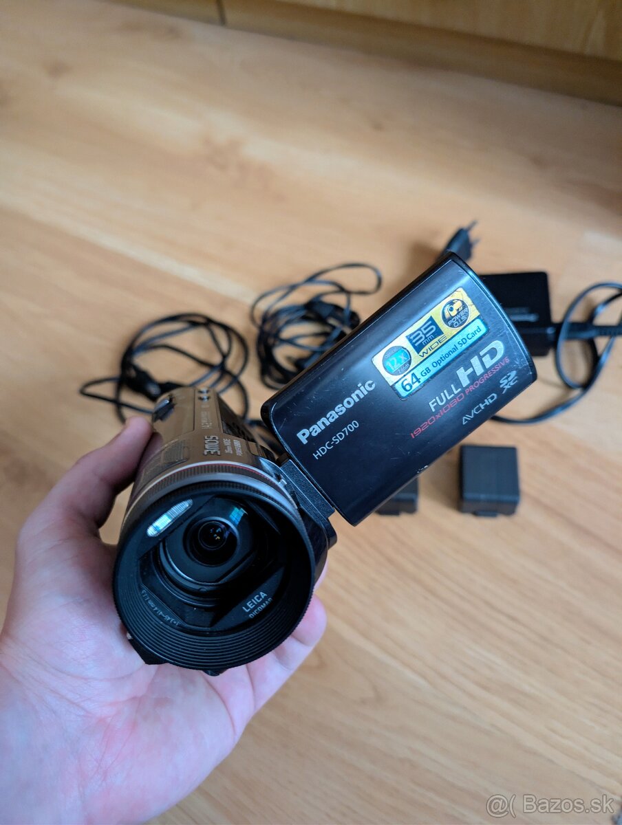 Špičková Full HD kamera Panasonic HDC-SD700 (3MOS) + výbava - 3