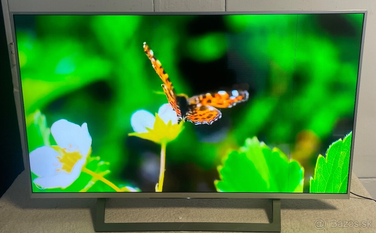 SMART TV Sony Bravia KDL-43WD757-108cm - 3