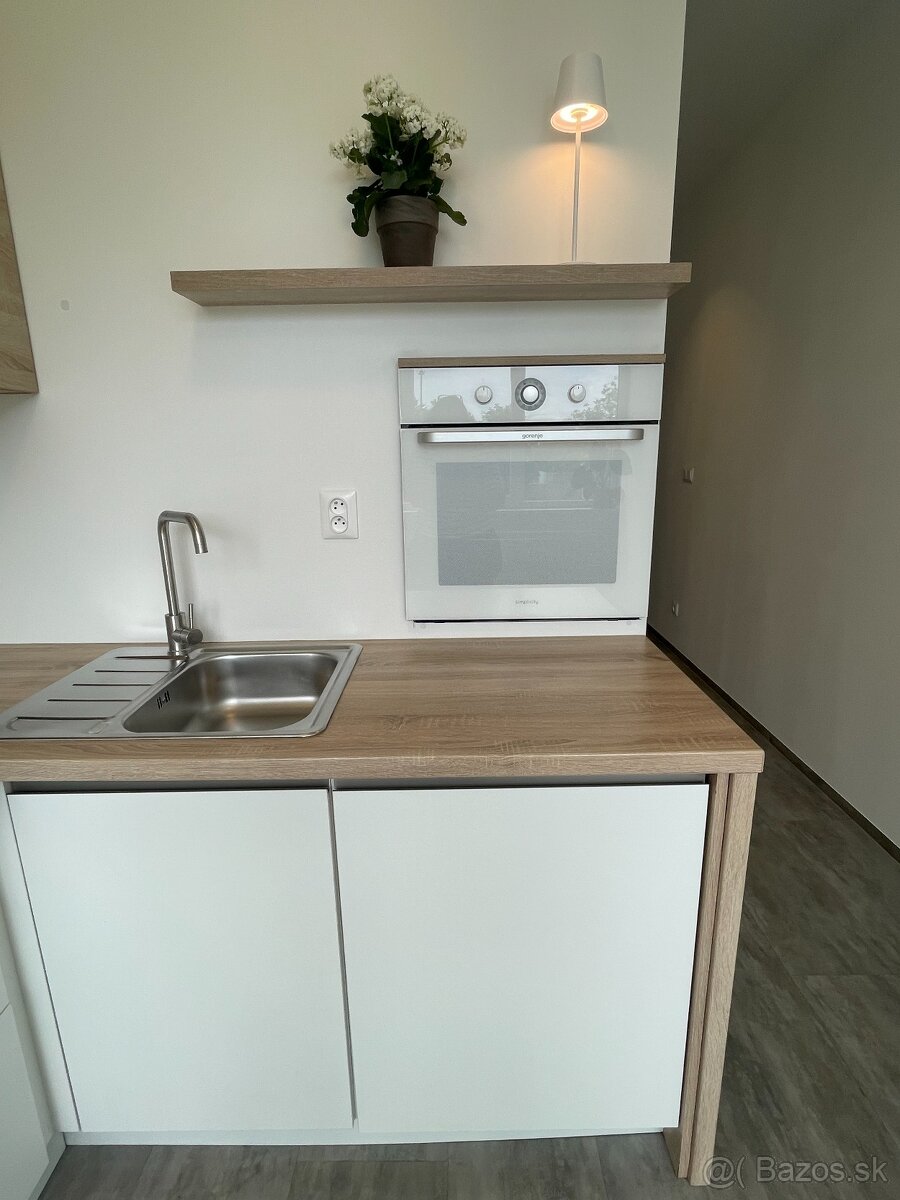 PREDAJ GARZÓNKY - 3