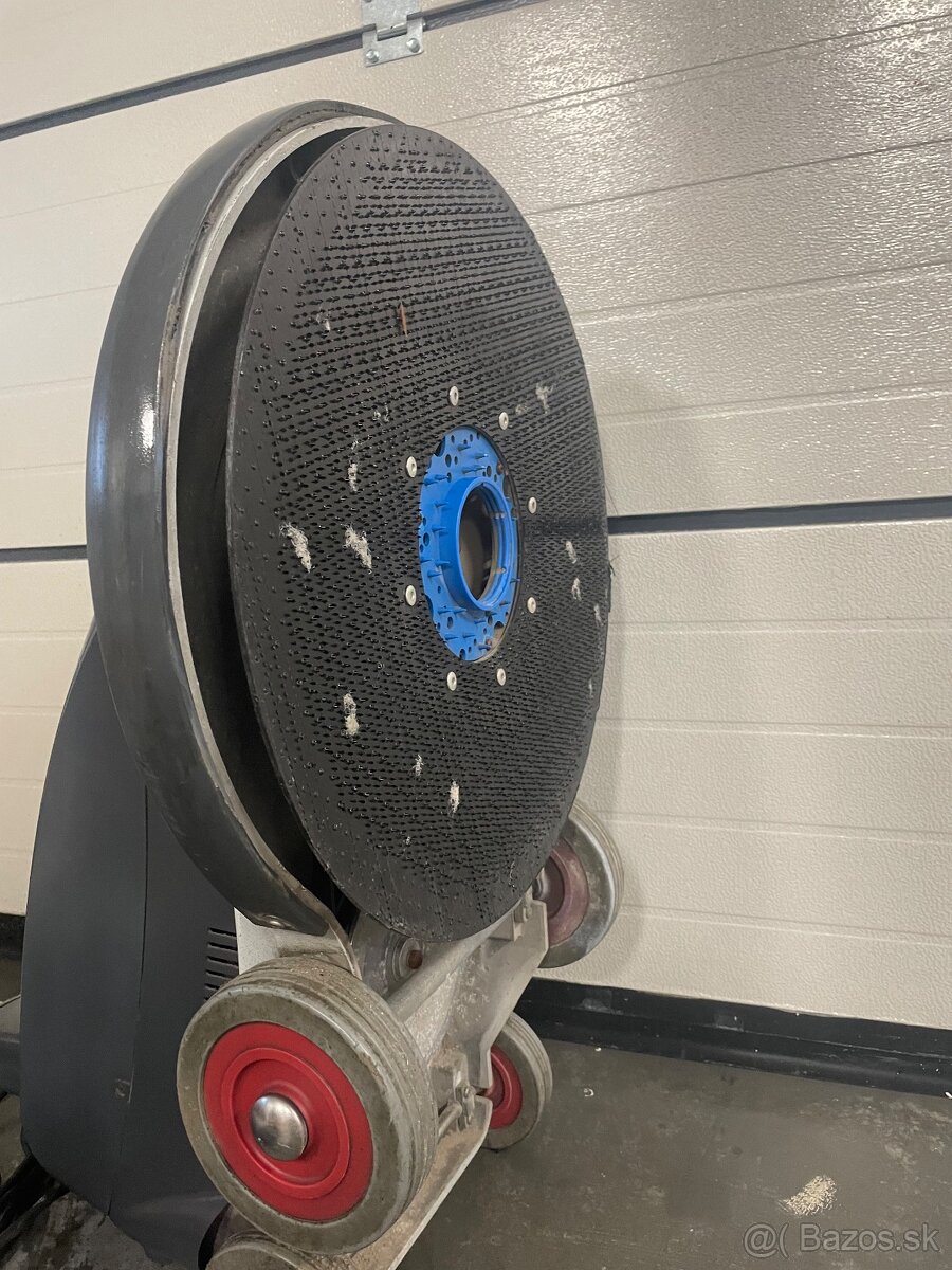 NILFISK VIPER 1500 vysokorýchlostná leštička, brúska a čisti - 3