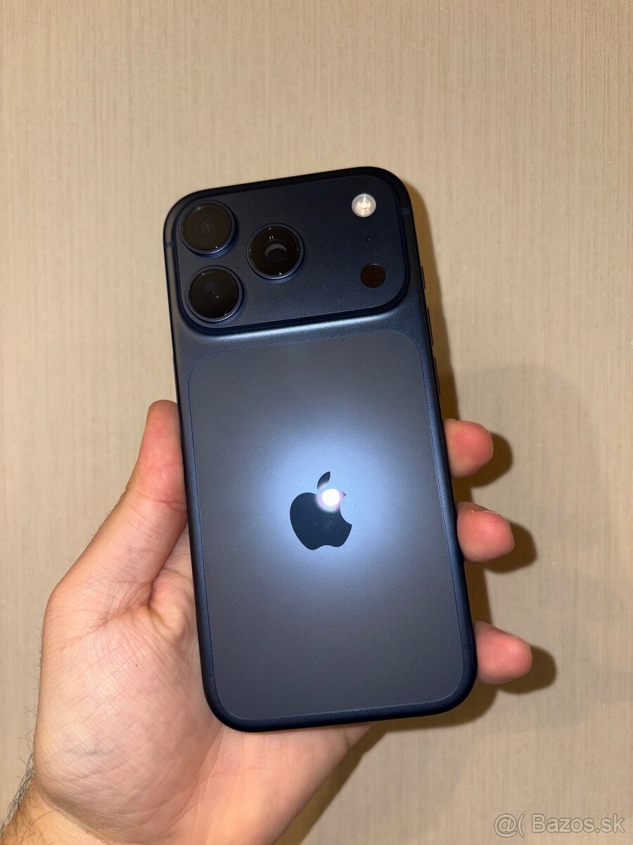 Predám iPhone 17 pro - 3