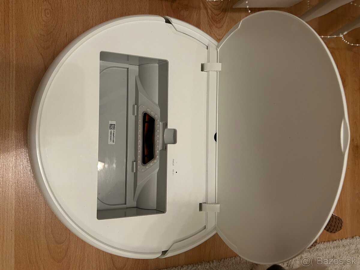 Roboticky vysavač s mopom - 3