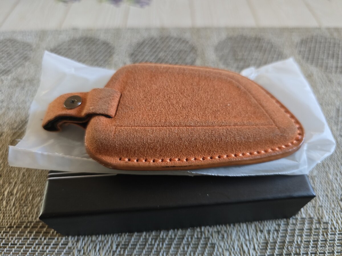 Predám kryt na kľúč BMW G20/G21 - Oranžová alcantara ️🧡
- 3