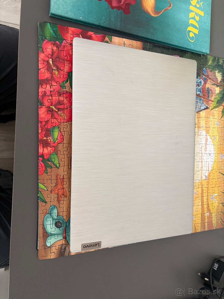 Lenovo Ideapad 3 - 3