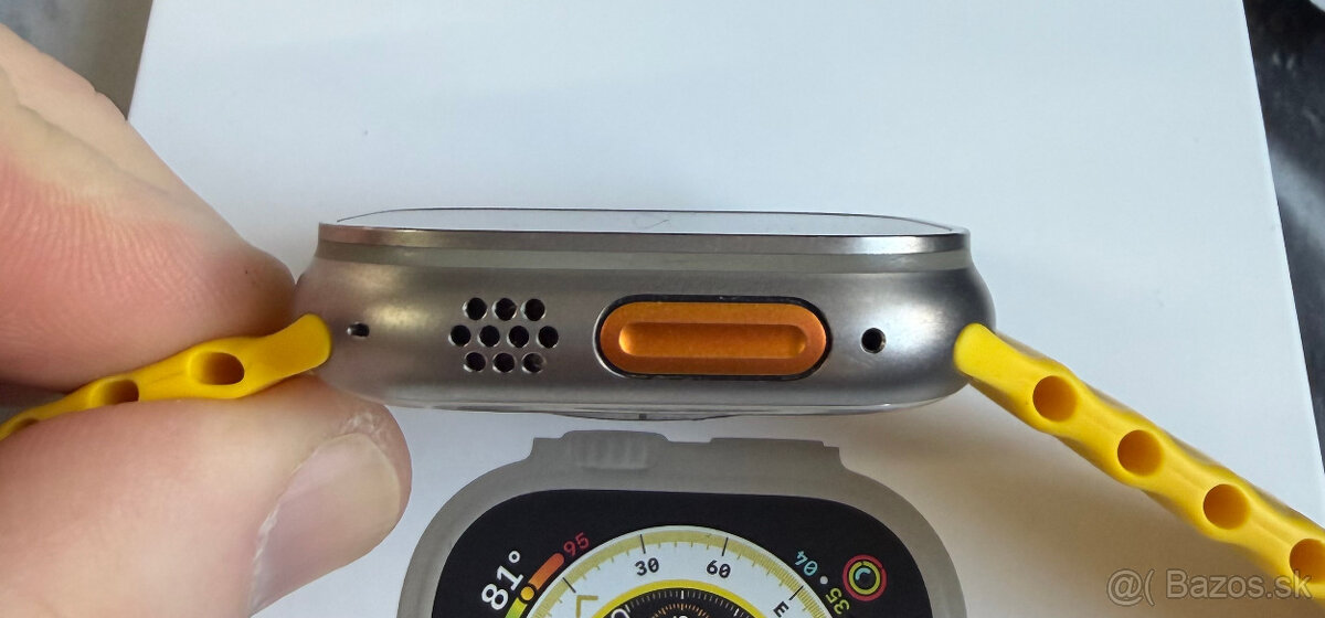 Apple Watch Ultra 49mm GPS LTE - 3