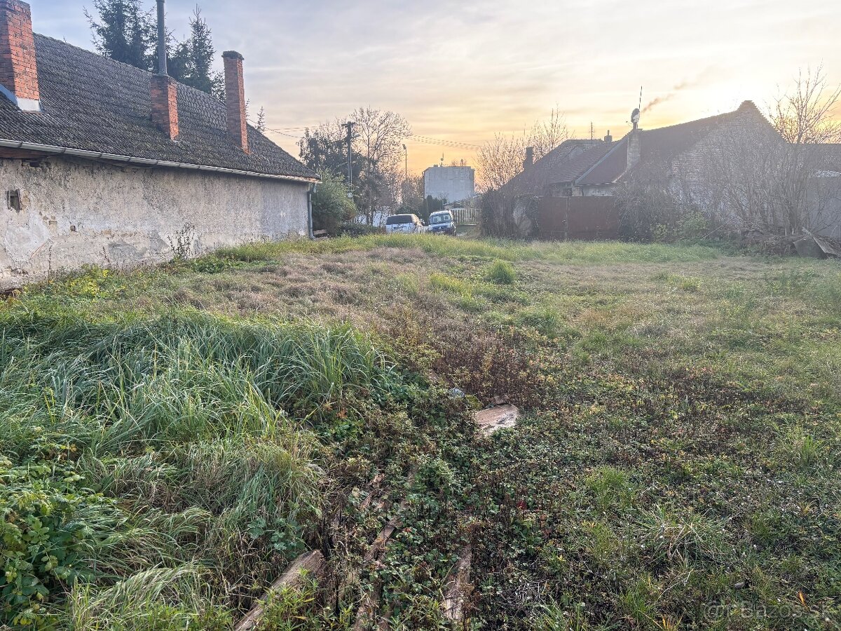 Predam pozemok v Brunovciach - 3