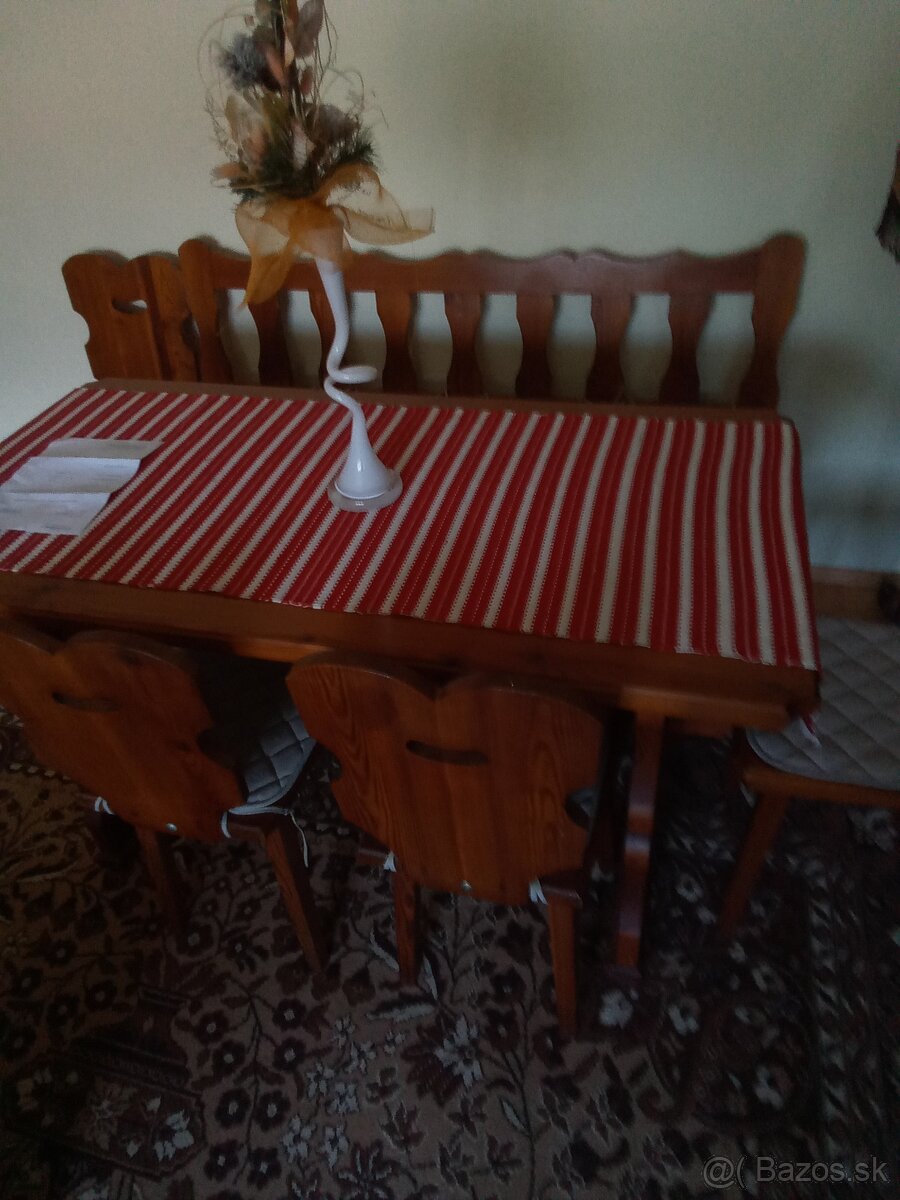 Nábytok z masívu - 3