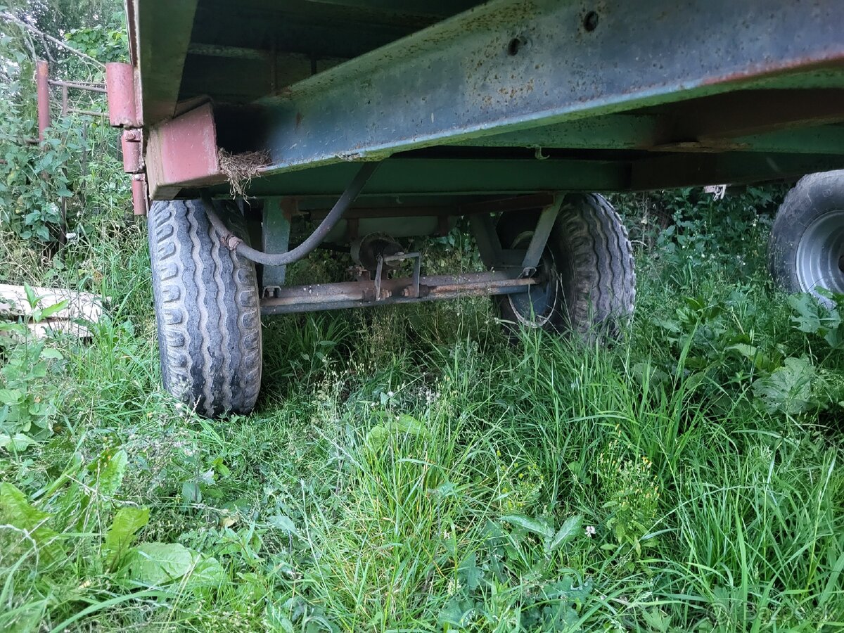 Vlečka za traktor - 3
