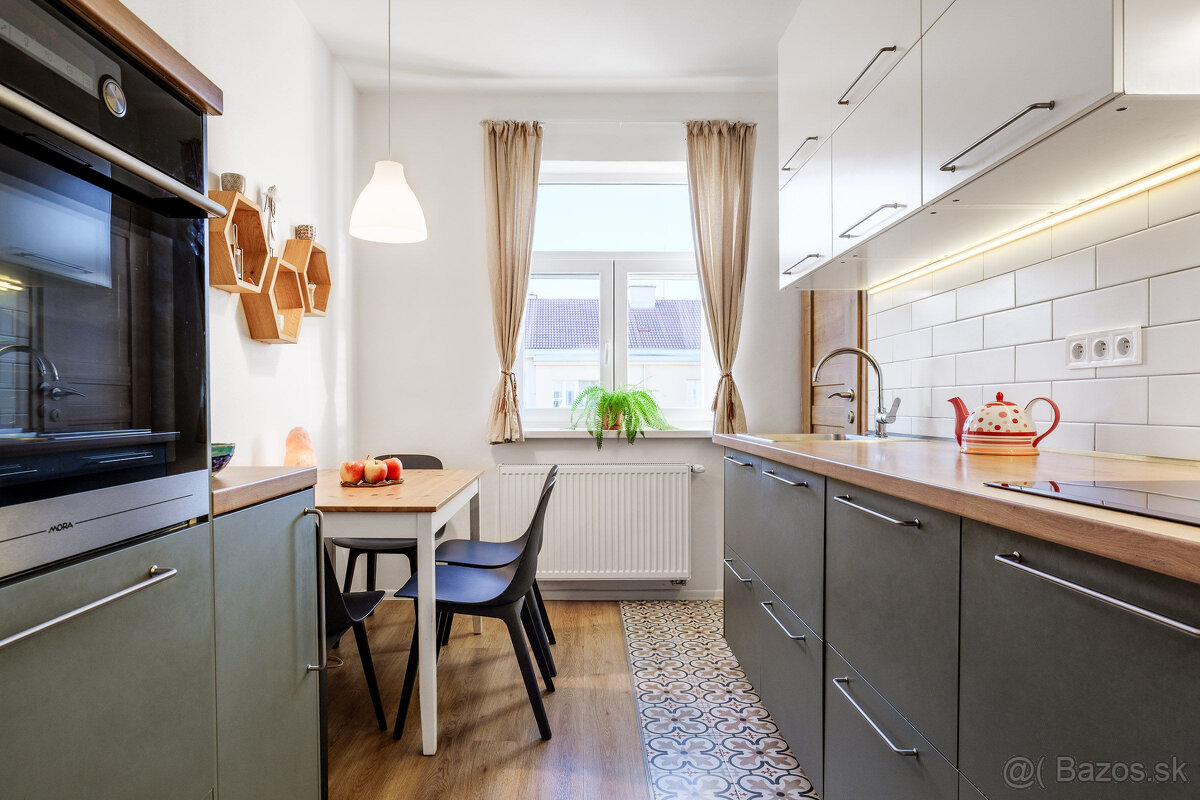 Predaj 3 izbový tehlový byt Košice I. - Staré mesto centrum - 3