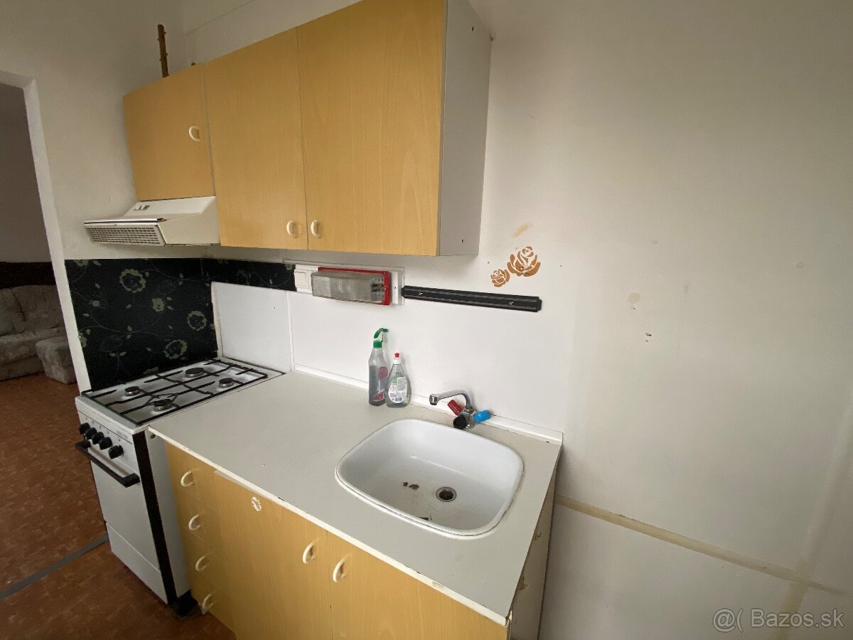 RK EXPRES- na predaj 1 izbový byt v Handlovej. - 3