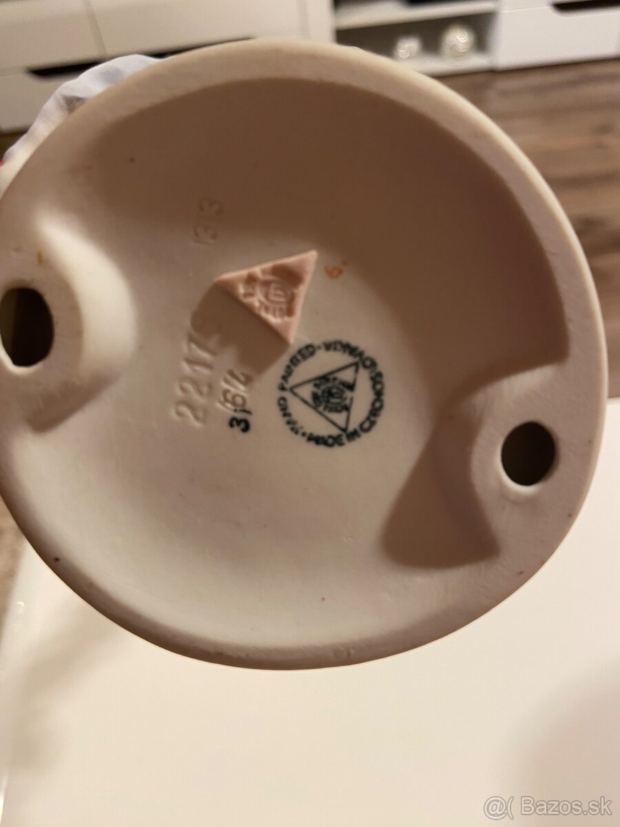 Elegantná dáma v modrých šatoch - 3