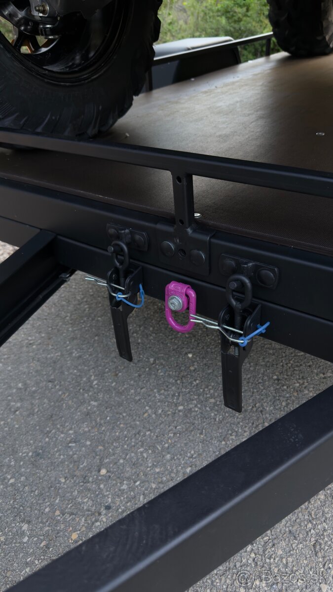 Predám nový vyklápací prívesný vozík na štvorkolku,Canam - 3