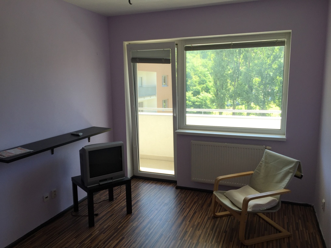 2-izbový byt v krásnom prostredí pod lesom - 3