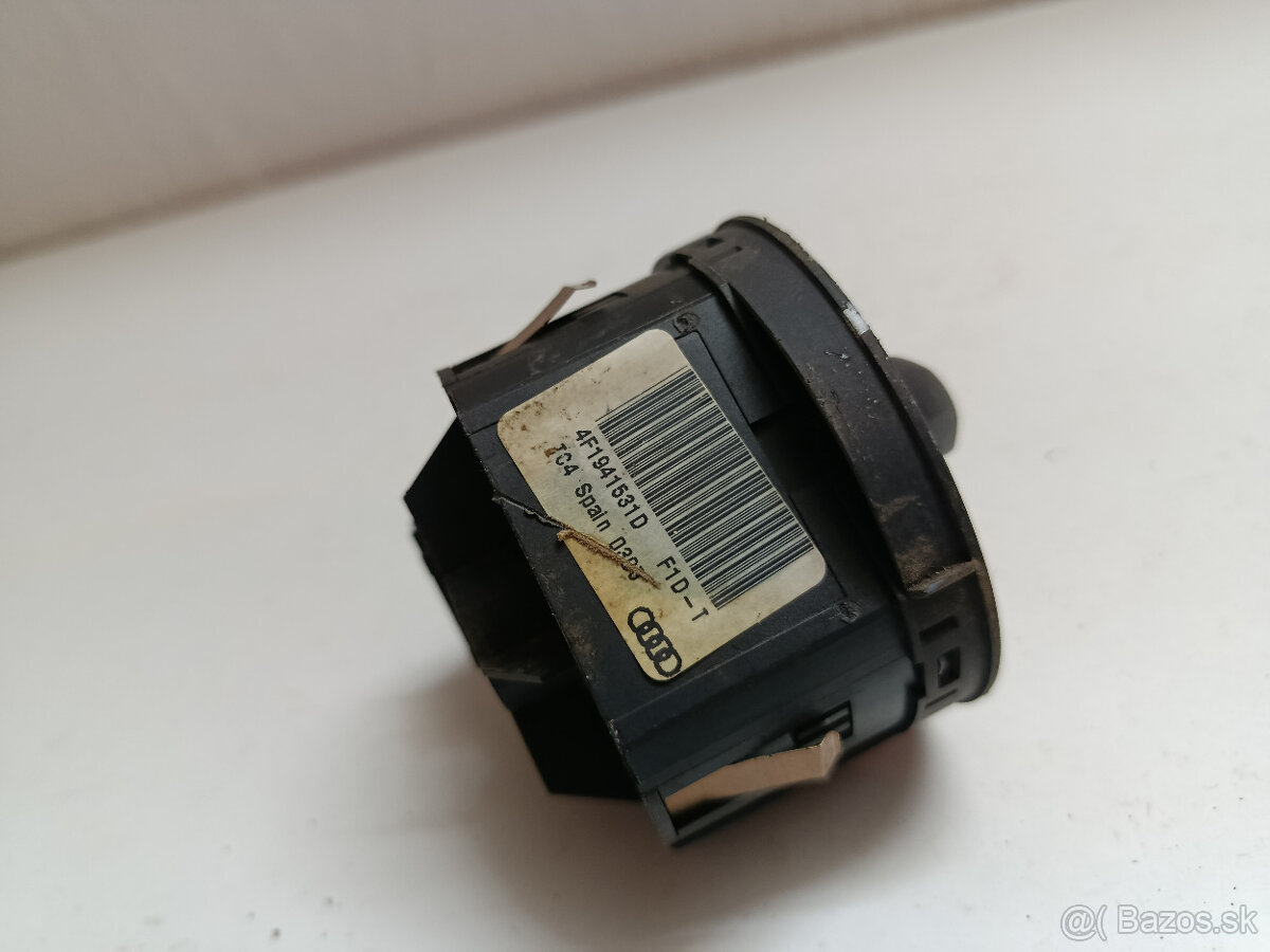 vypinac svetiel Audi A6 4F1941531D 20€ - 3