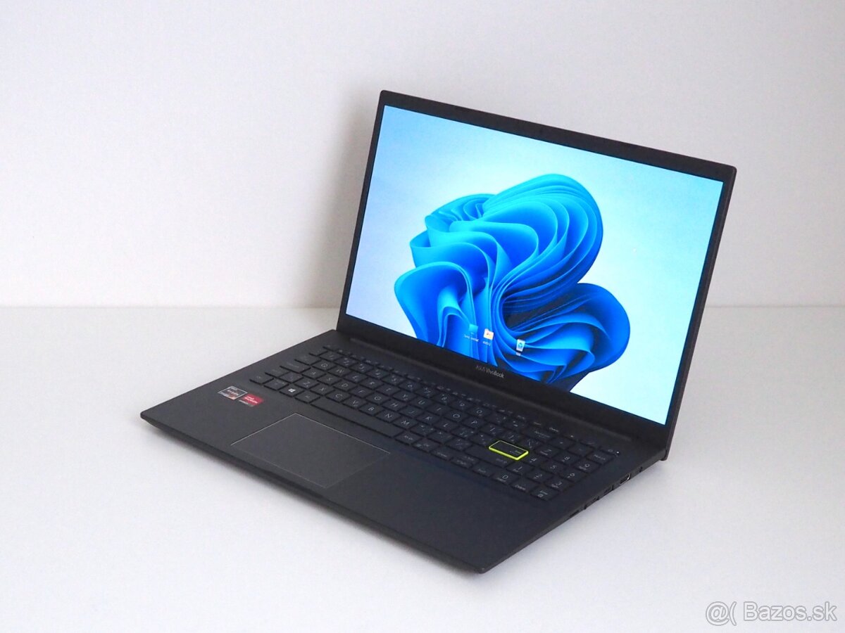 Asus VivoBook 15 Oled 16/1TB + Batoh - 3