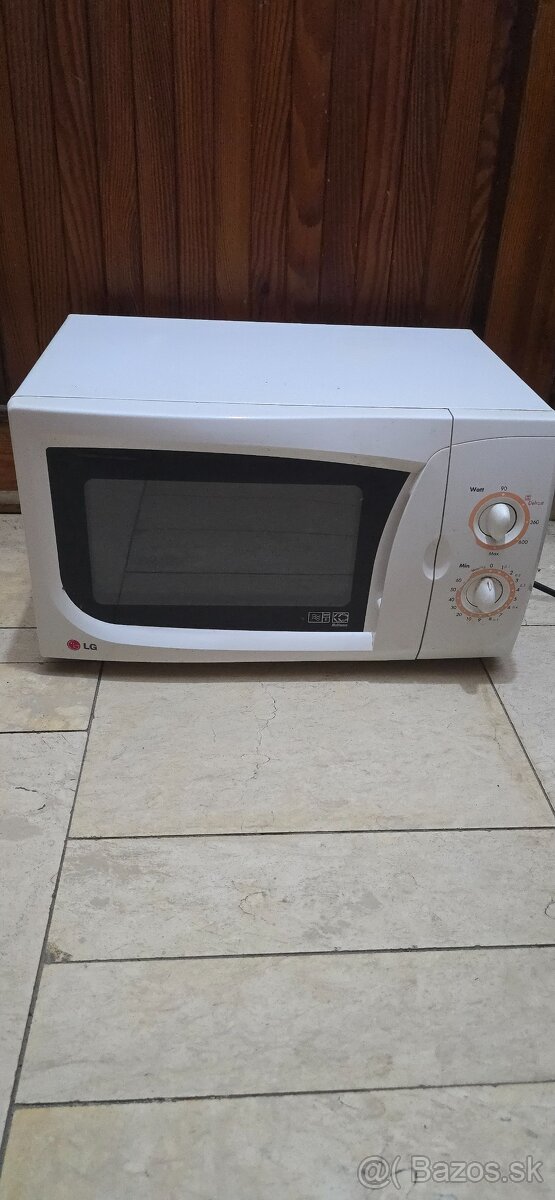 Chladnička s mrazničkou - 3