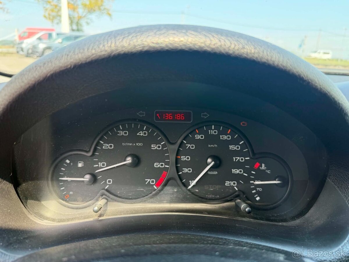 Predám Peugeot 206 - 3